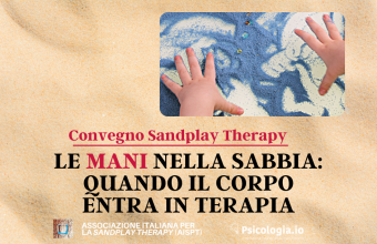 Le mani nella sabbia: quando il corpo entra in terapia